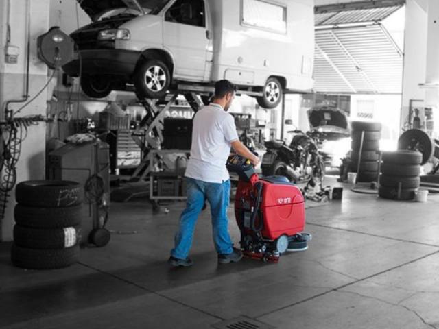 Lavapavimenti RCM: guida, modelli e offerte | EcologyDrive Toscana