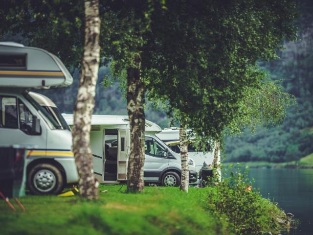 Come spostare le roulotte: Guida Completa per Campeggi 