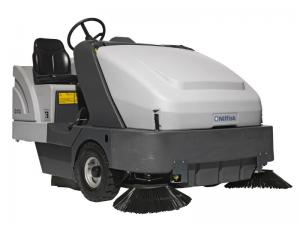 Spazzatrice Nilfisk SR 1601 B MAXI uomo a bordo, pista fino a 1.600 mm